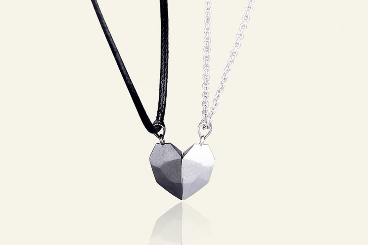 Red Hearts - Cream BG